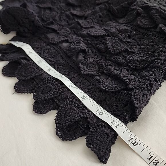 Trendy Spring Black Crochet Shorts Sz Medium Chic Outdoor Streetware 100% Cotton - Picture 6 of 10